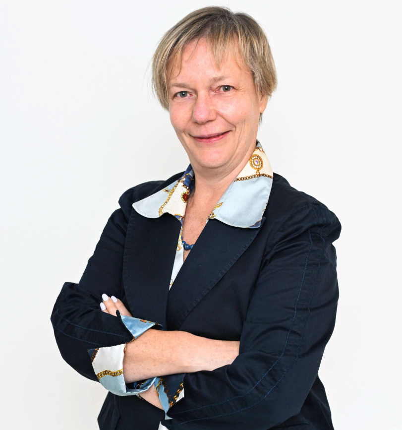 Debora Maria Costa, Vice President, EHS